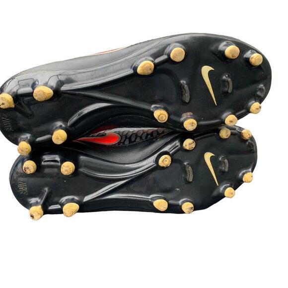 Nike Magista Orden FG Womens Soccer Cleats 658569-061 Blk/Bright Crimson Sz 7.5 - Picture 7 of 8